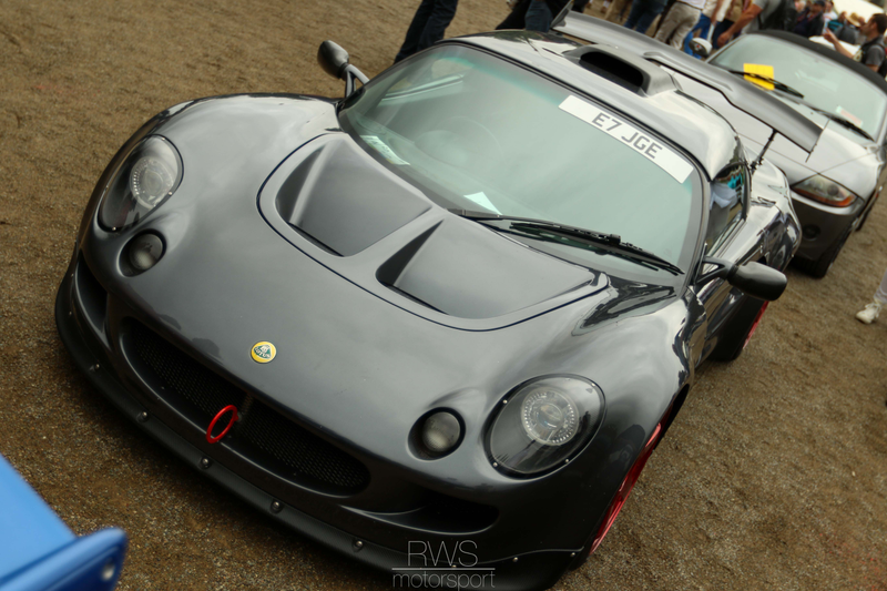Illustration for article titled Classic British Welcome Photos (Le Mans Carshow)